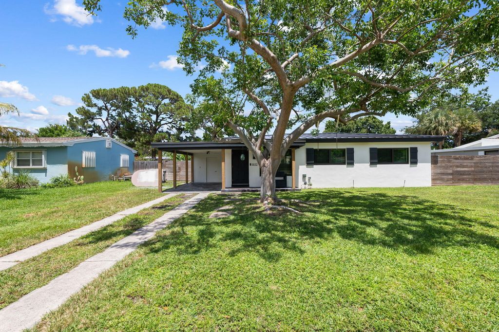 1032 SW 1ST Terrace, photo 6