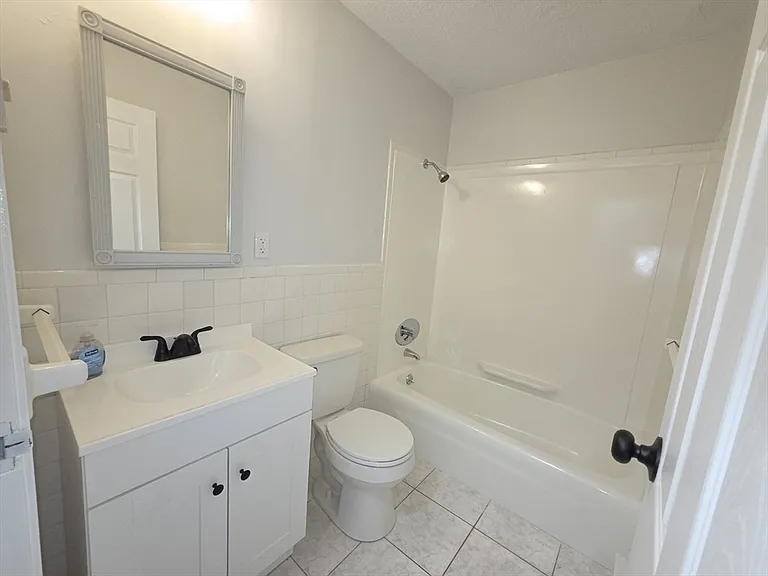 7 Chapel Hill Dr #11 — Photo 5