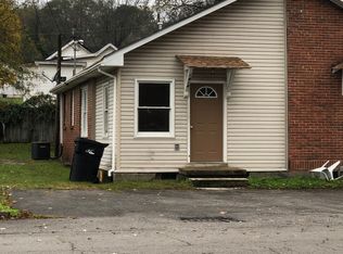 1412 S Main St #1414, Columbia, TN 38401