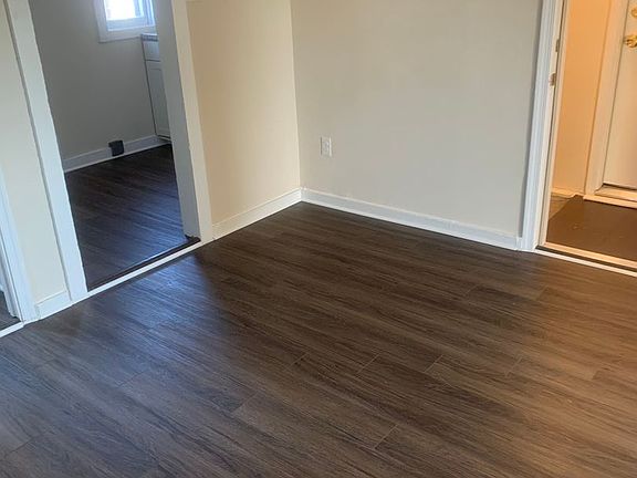 4th image of 620 W Washington St #3FW