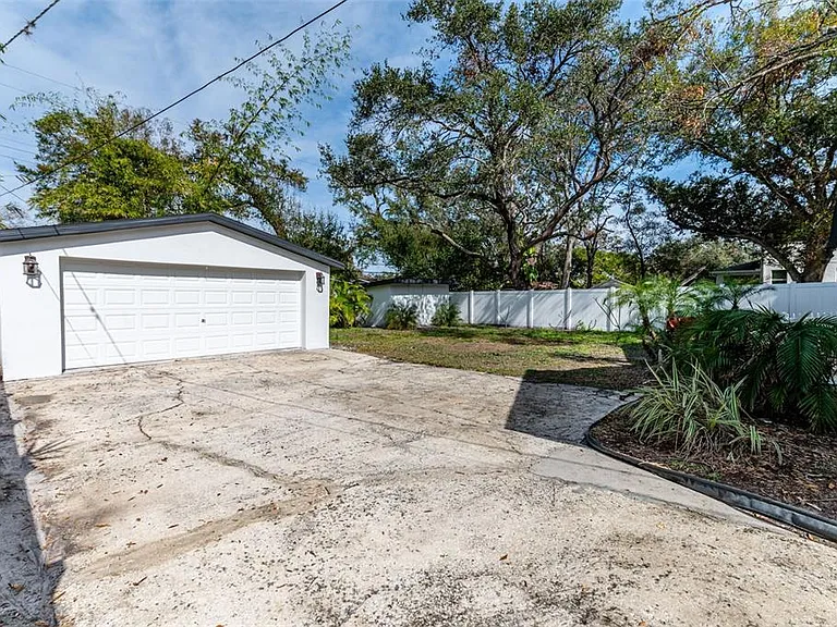 4727 W Bay Vista Ave — Photo 31