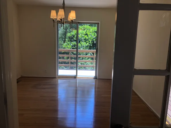 6544 Pine Needle Dr, Oakland, CA 94611