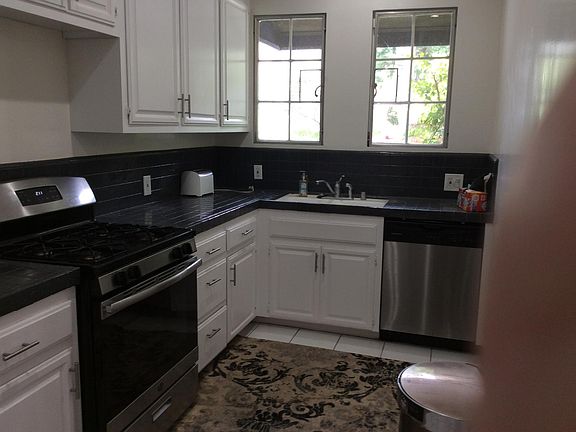 3rd image of 9988 Durant Dr