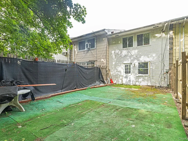 78 Roosevelt Dr — Photo 11