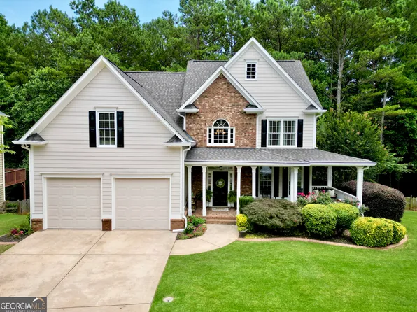 48 Red Bud Ln, Dallas, GA 30132