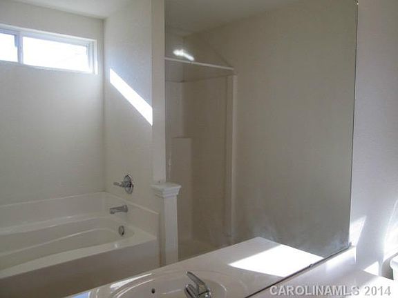5th image of 4908 Patricia Ann Ln
