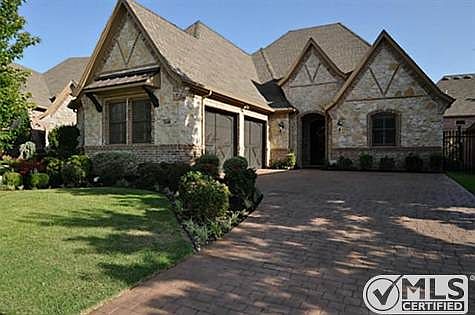 2nd image of 2848 Cotswold Ct