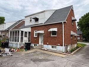 4th image of 3404 Lexington Rd