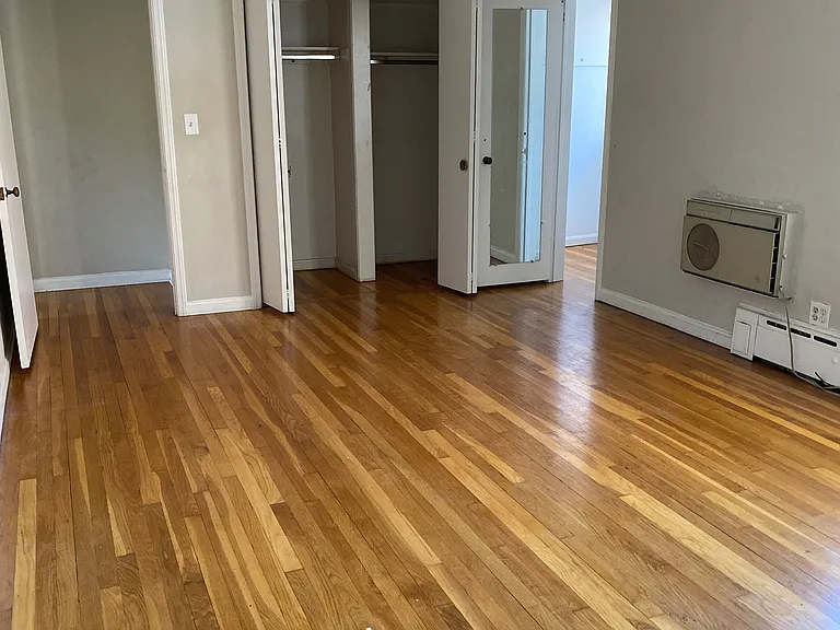 Courtyard Apartments — Photo 14