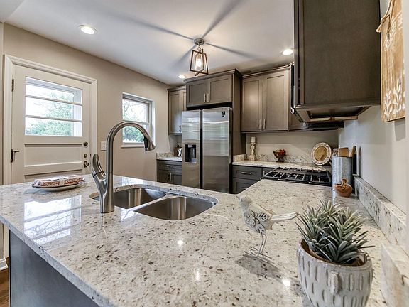 2nd image of 305 McAlpin Ave