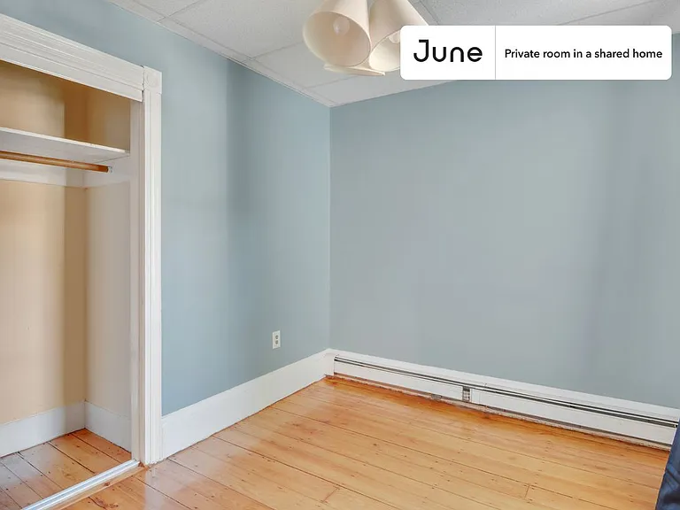 33 Howell St #A — Photo 3