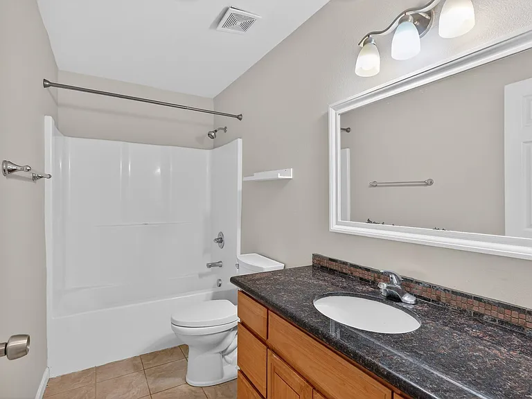2623 SE 109th Ave — Photo 17