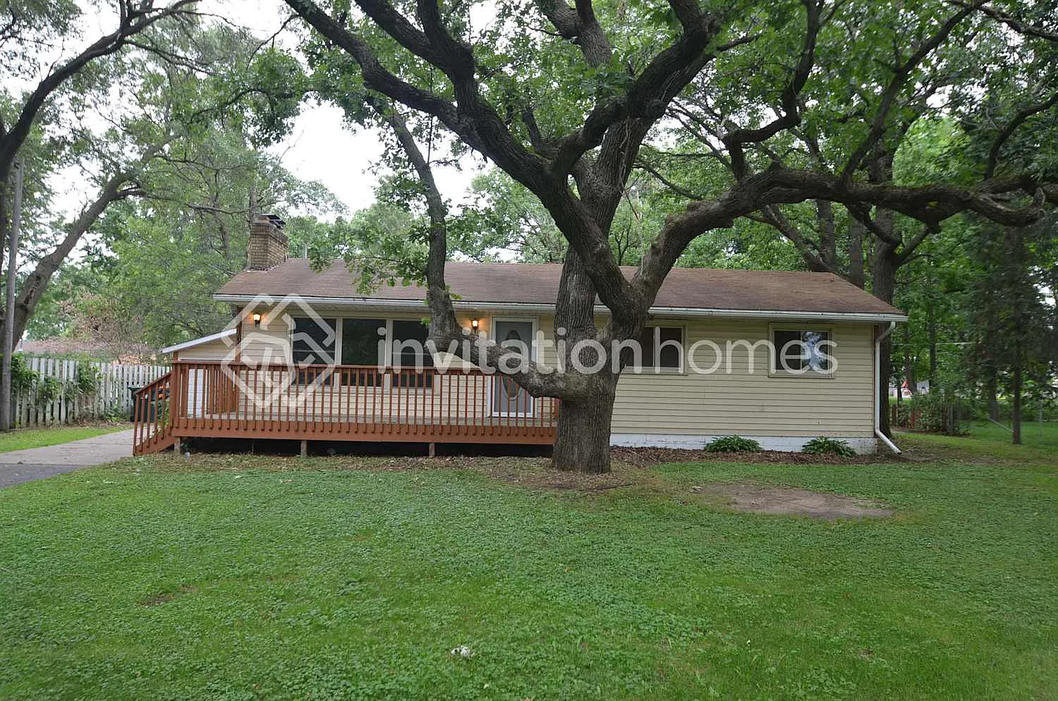 13162 Johnson St NE Blaine, MN 55434 — Photo 1