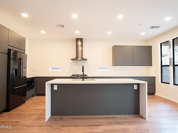 4th image of 7907 S 73RD Drive