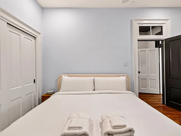313 W Bolton St — Photo 21