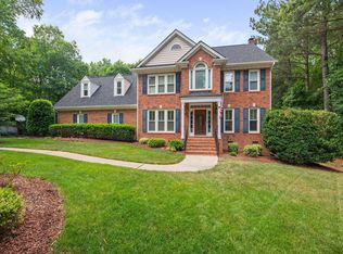 122 Draymore Way, Cary, NC 27519