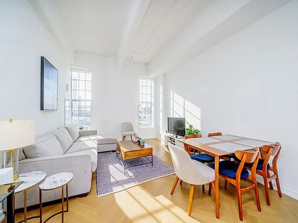 184 Kent Ave APT B303, Brooklyn, NY 11249