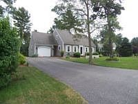 2nd image of 19 Rosemary Ln