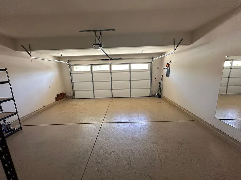 820 Silver Dr — Photo 58