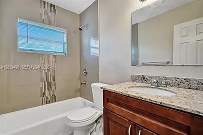 4041 NW 30th Ter #3 — Photo 9