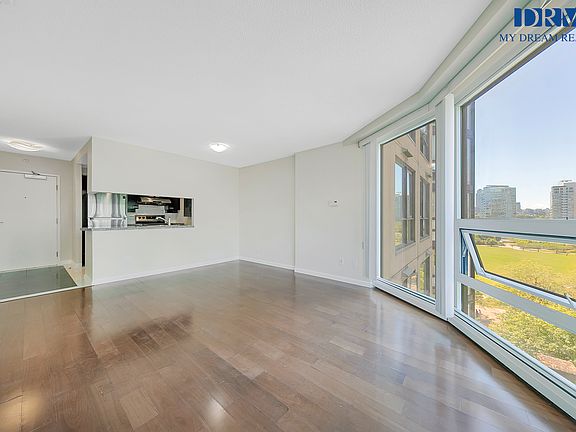 3rd image of 199 Drake St #D182