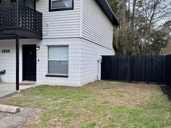 1826 SW 69th Ter, Gainesville, FL