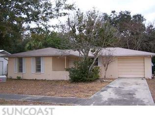 6910 Hills Dr, New Port Richey, FL 34653