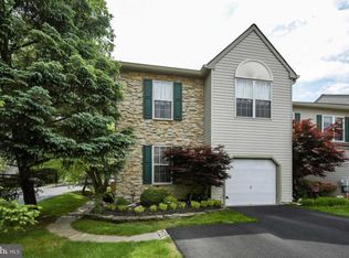 64 Essex Ct, Norristown, PA 19403