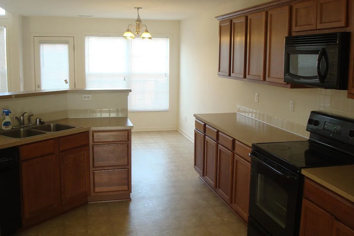 Sprucewood Drive, Lexington — Photo 1