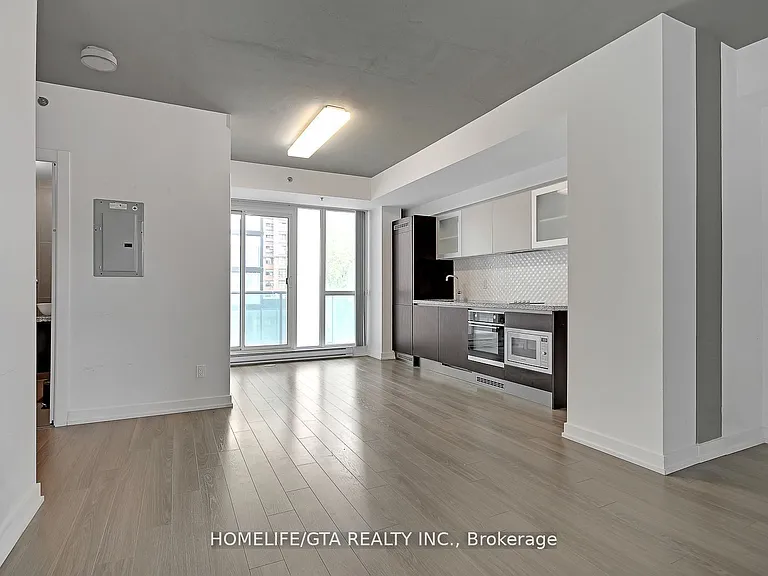 220 George St #506 — Photo 19