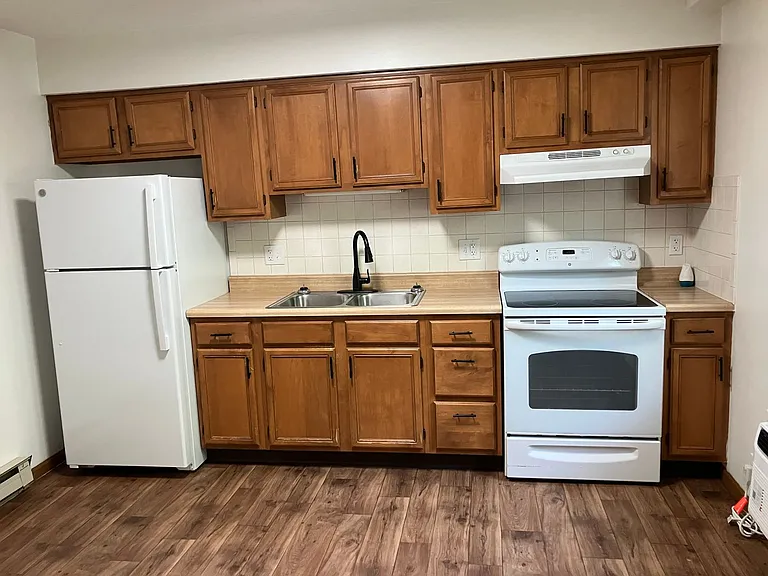 1205 Bunker Hill Ct #D — Photo 5