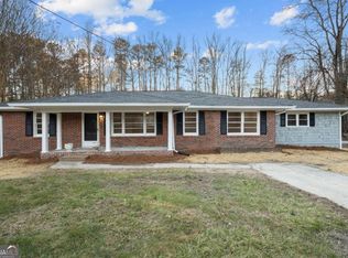 6833 Cherry Cir, Lithia Springs, GA 30122