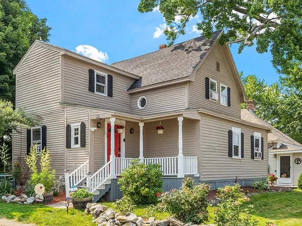 52 Michigan Avenue, Manchester, NH 03104