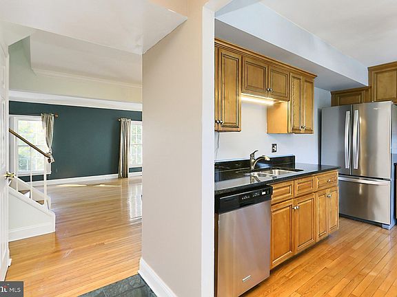 4th image of 3974 Wilcoxson Dr