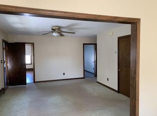 946 Globe St #2, Fall River, MA 02724