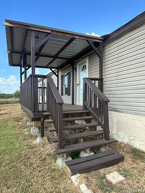3 bed, 2.0 bath, 1140 sqft, $1,500 — Photo 2