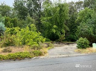 17222 119th Ave NE, Bothell, WA 98011