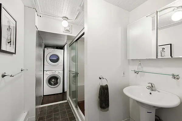 Rented by Nest Seekers International | media 14