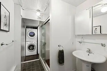 Rented by Nest Seekers International