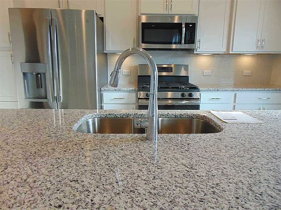 3rd image of 3103 Megan Dr
