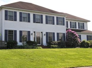 2025 Chapel Forge Dr, Lancaster, PA 17601