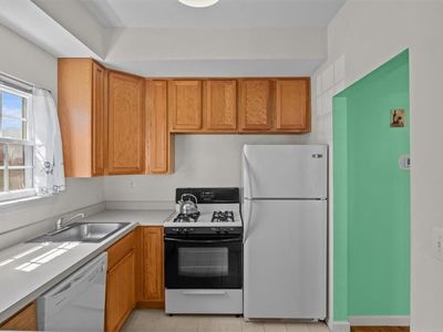 100 Mermaid Ln #303, Bronx, NY, 10473