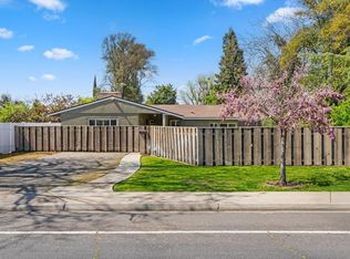 1611 College Ave, Modesto, CA 95350