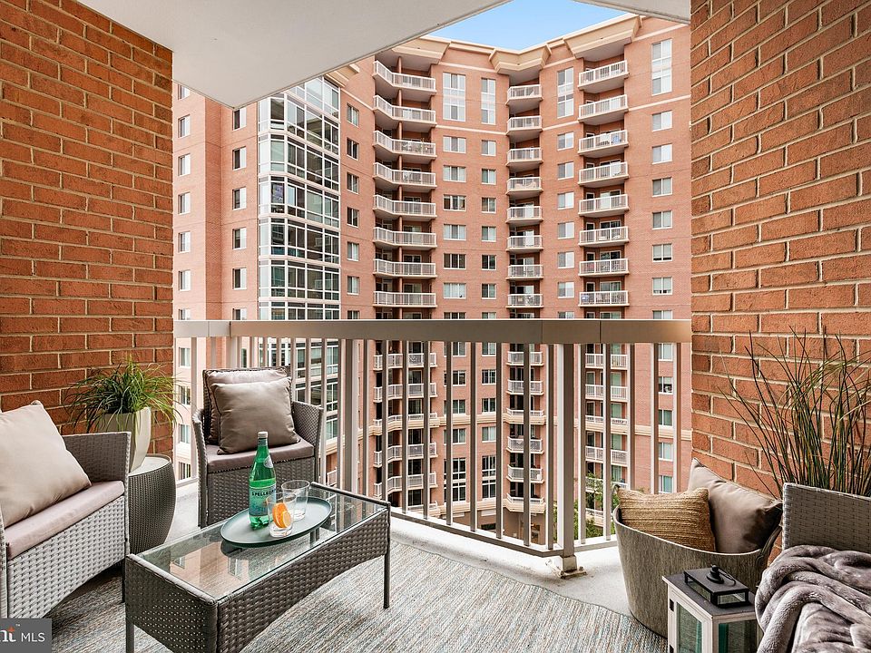 1st image of 3101 N Hampton Dr APT 813