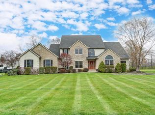 6880 Duffy Rd, Delaware, OH 43015