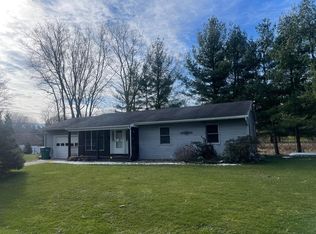 3312 Dexter Dr, East Leroy, MI 49051