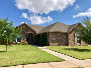 11701 SW 18th St, Yukon, OK 73099