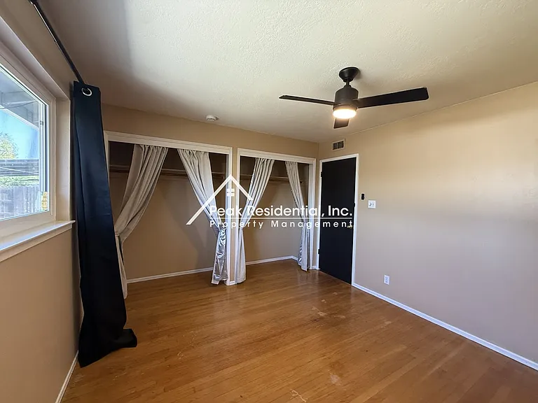 6739 Ferrier Ct — Photo 24