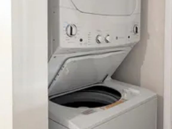 4th image of 1649 Sunny Brook Ln NE APT B208