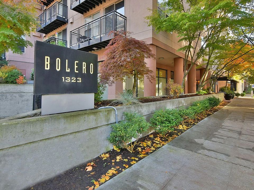1st image of 1323 Boren Ave APT 406